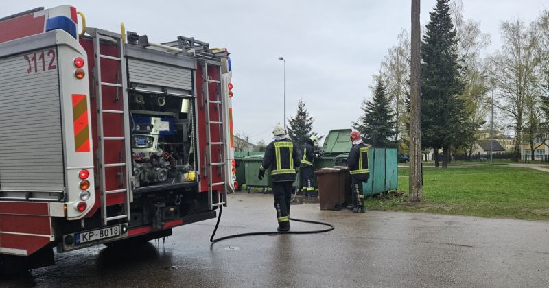 Jēkabpils novadā ugunsdzēsējiem divi izsaukumi