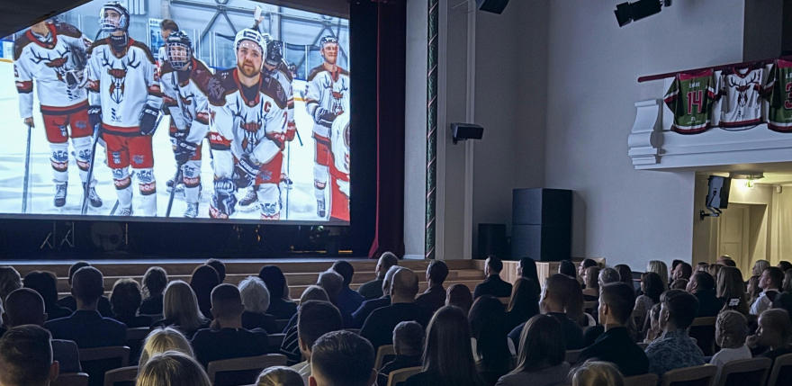 No dīķa līdz lielajam ekrānam – pirmizrādi piedzīvo filma par “Sēļiem”