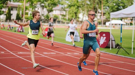 Jēkabpils Sporta skolas vieglatlēti saņem godalgas Latvijas čempionātā