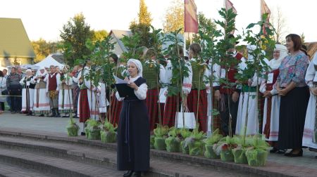 Latvijas un Lietuvas Dziesmu un deju svētku jubilejām veltīts atskaņu koncerts “AIDAI – ATBALSIS”