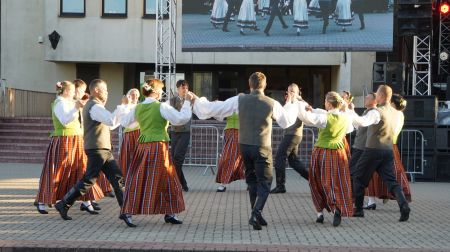 Latvijas un Lietuvas Dziesmu un deju svētku jubilejām veltīts atskaņu koncerts “AIDAI – ATBALSIS”