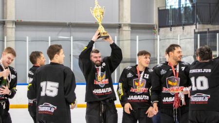 Noslēdzies Jēkabpils novada hokeja čempionāta otrās līgas turnīrs 