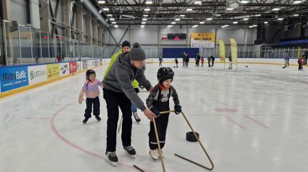 Sportiskajā ģimeņu izaicinājumā startē 14 komandas