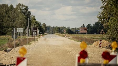 Autoceļa būvdarbi no Zasas līdz Mazslatei