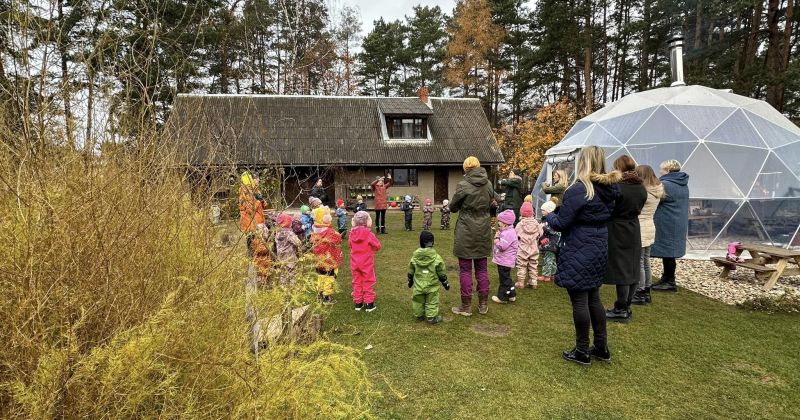 Līvānu novada pārstāvji pieredzes apmaiņā viesojās privātajā bērnudārzā Berģos