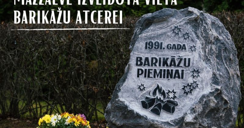 Mazzalves pagastā atklāts piemiņas akmens 1991.gada barikāžu atcerei