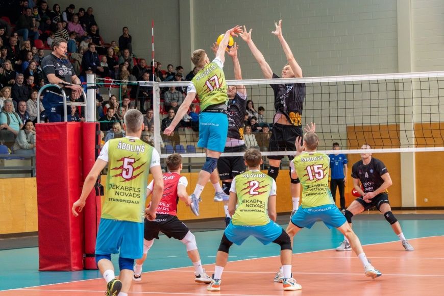 Jēkabpils volejbolisti nonākuši uzvaras attālumā no Latvijas čempionu titula