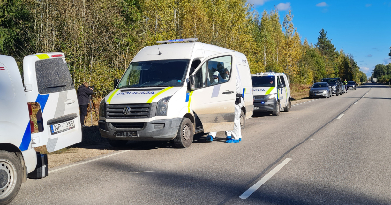 Operācijā “Slazdi” sašauto migrantu stāvoklis ir stabils