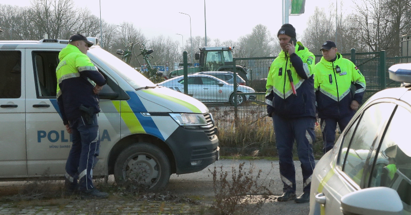 Valsts policija aizvadītajās brīvdienās reidos pārbaudījusi vairāk nekā 2800 spēkratus